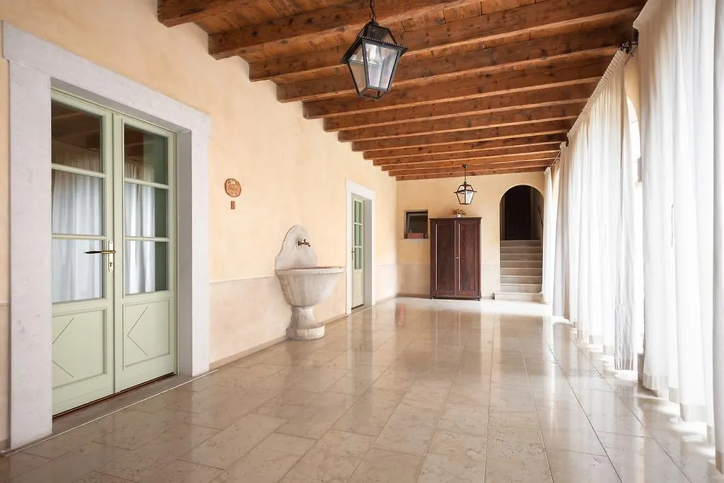 Aparthotel Residence Villa Antica Torre San Felice del Benaco